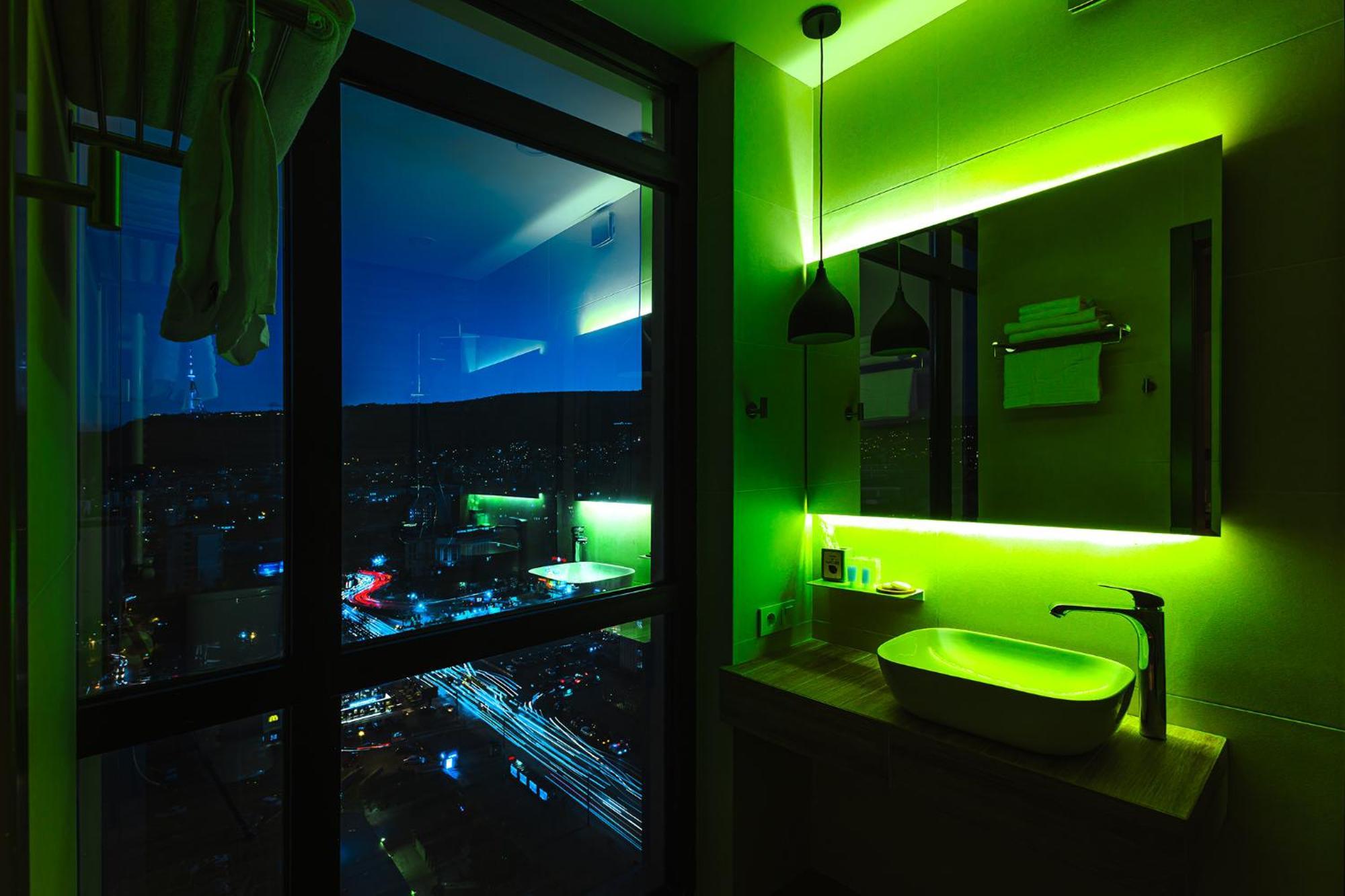 Hotel Sky Station تبليسي المظهر الخارجي الصورة