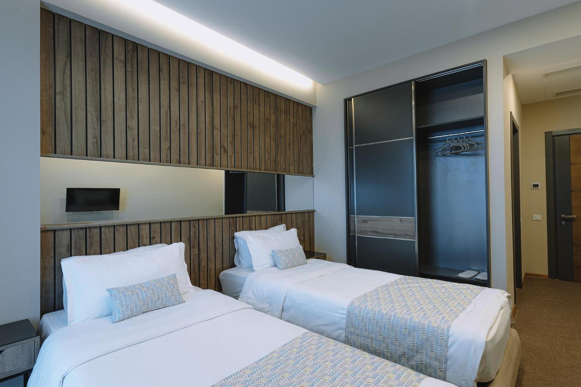 Hotel Sky Station تبليسي المظهر الخارجي الصورة